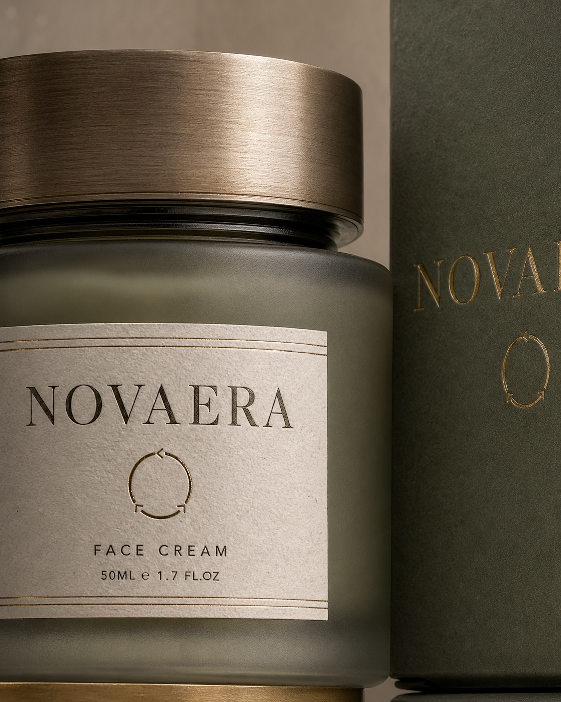 Texture detail of Novaera face cream